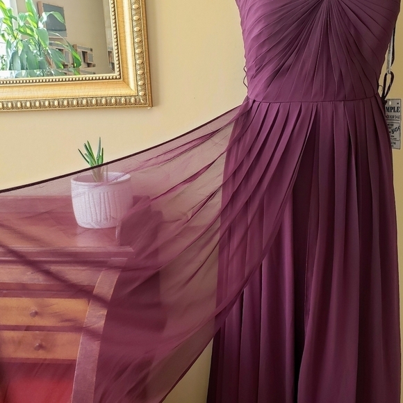 Jenny Yoo Mira Pleated Convertible Gown Bridesmaid Dress Black Currant 12 NWT - Picture 12 of 15